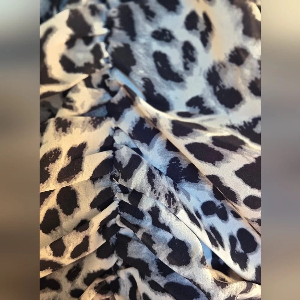 Express Leopard Print Ruched Corset - Picture 4 of 7